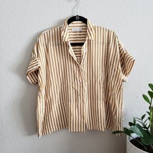 Everlane short sleeve square shirt size 6